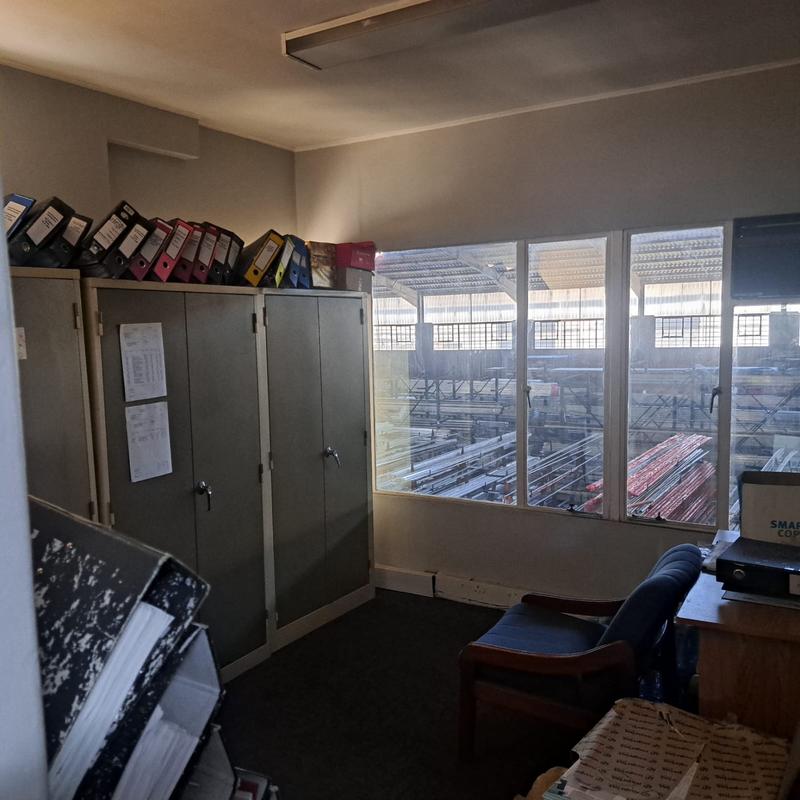 To Let commercial Property for Rent in Deal Party Eastern Cape